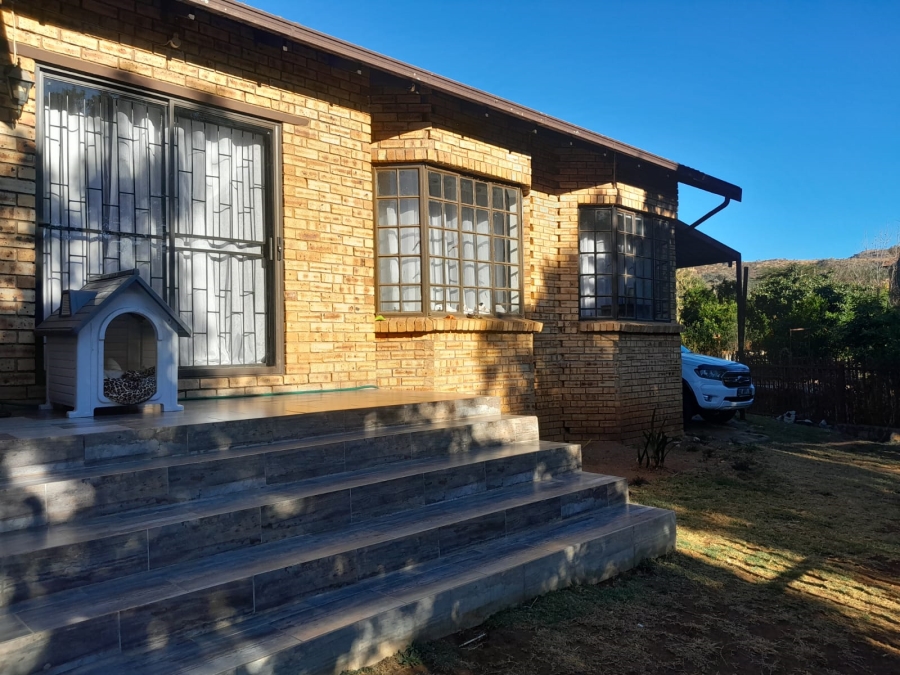 3 Bedroom Property for Sale in Safari Gardens North West